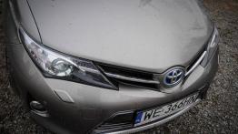 Toyota Auris II Touring Sports - galeria redakcyjna - przód - inne ujęcie