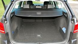 Volkswagen Passat B7 Alltrack 2.0 TDI CR DPF BlueMotion 170KM - galeria redakcyjna - bagażnik