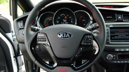 Kia pro_ceed II GT 1.6 T-GDI 204KM - galeria redakcyjna - kierownica