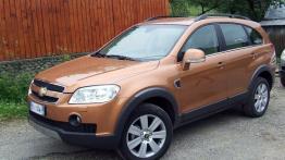 Chevrolet Captiva - galeria redakcyjna - lewy bok