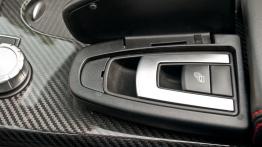 Mercedes SLK R172 Roadster 250 CDI BlueEFFICIENCY 204KM - galeria redakcyjna - tunel środkowy między