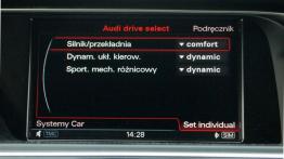 Audi A5 RS5 4.2 FSI 450KM - galeria redakcyjna - radio/cd/panel lcd