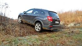Chevrolet Captiva Facelifting 2.2D - galeria redakcyjna - lewy bok