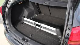 Kia ceed II Kombi 1.4 CRDi 90KM - galeria redakcyjna - bagażnik, akcesoria