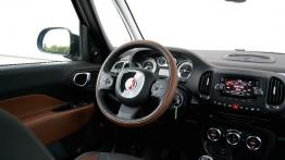 Fiat 500L Trekking 1.6 MultiJet II - galeria redakcyjna - kierownica