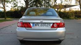 Honda City - widok z tyłu