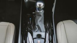 Toyota C-HR 2.0 Hybrid Dynamic Force 184 KM - galeria redakcyjna - widok ogólny wn?trza z przodu