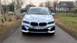 BMW Seria 2 Active Tourer 225xe - galeria redakcyjna - widok z przodu