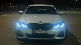 BMW Seria 3 2.0 320d 190 KM - galeria redakcyjna - widok z przodu