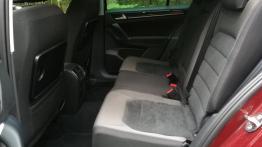 Volkswagen Golf Sportsvan 1.5 TSI 150 KM - galeria redakcyjna - tylna kanapa