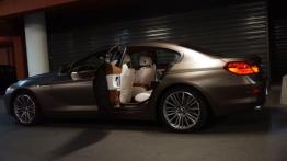 BMW Seria 6 F06 Gran Coupe 640d 313KM - galeria redakcyjna - lewy bok