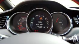 Kia pro_ceed II GT 1.6 T-GDI 204KM - galeria redakcyjna - zestaw wskaźników