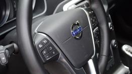 Volvo V40 II Hatchback 1.6 T3 150KM - galeria redakcyjna - kierownica