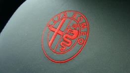 Alfa Romeo Giulietta Nuova II Hatchback 5d 1750 TBi 16v 235KM - galeria redakcyjna - zagłówek na fot