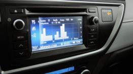 Toyota Auris II Touring Sports - galeria redakcyjna - ekran systemu multimedialnego