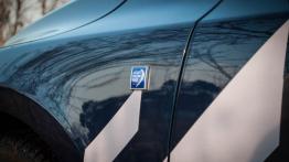 Volvo V40 II Ocean Race 1.6 D2 115 KM - galeria redakcyjna - lewe przednie nadkole