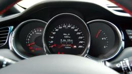 Kia pro_ceed II GT 1.6 T-GDI 204KM - galeria redakcyjna - zestaw wskaźników