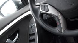 Hyundai i30 II Wagon 1.6 GDI 135KM - galeria redakcyjna - sterowanie w kierownicy