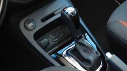 Renault Captur TCe EDC 120KM - galeria redakcyjna - skrzynia biegów