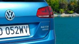 Volkswagen Golf VII Variant 2.0 TDI CR DPF BlueMotion Technology 150KM - galeria redakcyjna - emblem