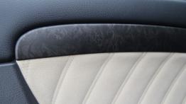 Mercedes Viano Facelifting 3.0 CDI - galeria redakcyjna - drzwi kierowcy od wewnątrz