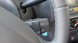 Dacia Sandero II Stepway 1.5 dCi 90KM - galeria redakcyjna - manetka pod kierownicą