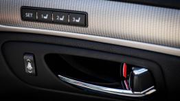 Lexus LS IV Facelifting 600h 394KM - galeria redakcyjna - drzwi pasażera od wewnątrz