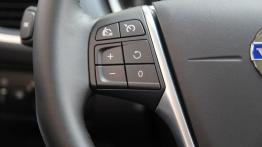 Volvo V40 1.6 T3 150KM - galeria redakcyjna - sterowanie w kierownicy