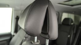 Mercedes Viano Van Facelifting 2.2 CDI 165KM - galeria redakcyjna - zagłówek na fotelu kierowcy, wid