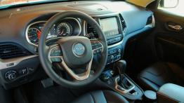 Jeep Cherokee V 2.0 TD 170KM - galeria redakcyjna - pełny panel przedni