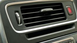 Volvo V60 Kombi 2.0 D3 163KM - galeria redakcyjna - nawiew