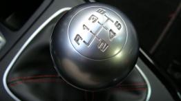 Alfa Romeo Giulietta Nuova II Hatchback 5d 1750 TBi 16v 235KM - galeria redakcyjna - skrzynia biegów