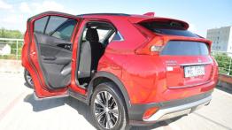 Mitsubishi Eclipse Cross 1.5 T 163 KM - galeria redakcyjna - widok z tyłu