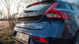 Volvo V40 II Ocean Race 1.6 D2 115 KM - galeria redakcyjna - prawy tylny reflektor - wyłączony