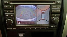 Nissan X-Trail II Terenowy 2.0 dCi 150KM - galeria redakcyjna - radio/cd/panel lcd