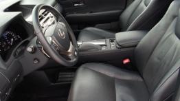Lexus RX III SUV  Facelifting 350 277KM - galeria redakcyjna - widok ogólny wnętrza z przodu