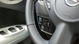 Nissan Juke SUV 1.6i 117KM - galeria redakcyjna - inny element panelu przedniego