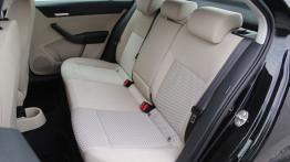 Seat Toledo IV 1.4 TSI 122KM - galeria redakcyjna - tylna kanapa