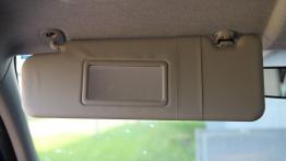 Dacia Sandero II Stepway 1.5 dCi 90KM - galeria redakcyjna - osłona przeciwsłoneczna