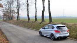 BMW Seria 2 Active Tourer 225xe - galeria redakcyjna - widok z tyłu