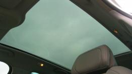 Citroen C5 III CrossTourer 2.2 HDi - galeria redakcyjna - szyberdach od wewnątrz