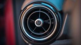 Mazda 2 1.5 Sky-G i-ELOOP - galeria redakcyjna - nawiew