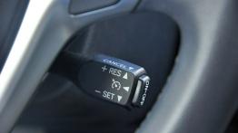 Toyota Avensis III Sedan Facelifting 2.2 D-CAT 177KM - galeria redakcyjna - inny element panelu prze