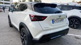 Nissan Juke 1.0 DIG-T 117 KM - galeria redakcyjna - widok z ty?u