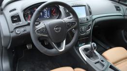 Opel Insignia 2.0 CDTI 170KM - galeria redakcyjna - pełny panel przedni