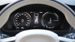 Volvo XC90 II - galeria redakcyjna - zestaw wskaźników