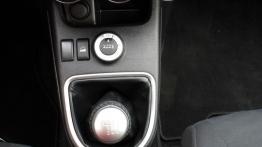 Nissan X-Trail II Terenowy 2.0 dCi 150KM - galeria redakcyjna - skrzynia biegów