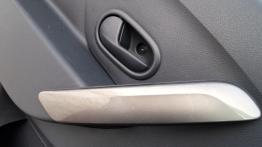 Dacia Sandero II Hatchback 5d TCe  90KM - galeria redakcyjna - drzwi kierowcy od wewnątrz