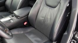 Lexus RX III SUV  Facelifting 350 277KM - galeria redakcyjna - fotel kierowcy, widok z przodu