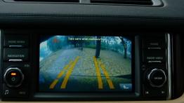 Range Rover III 3.6 TD V8 271KM - galeria redakcyjna - ekran systemu multimedialnego